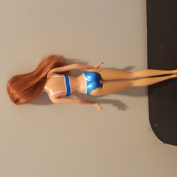 Barbie - Picture 2 of 2